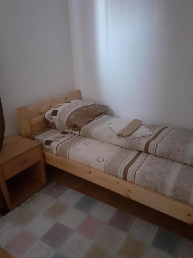 Apartmani Momcilo ชาเบลียค ภายนอก รูปภาพ