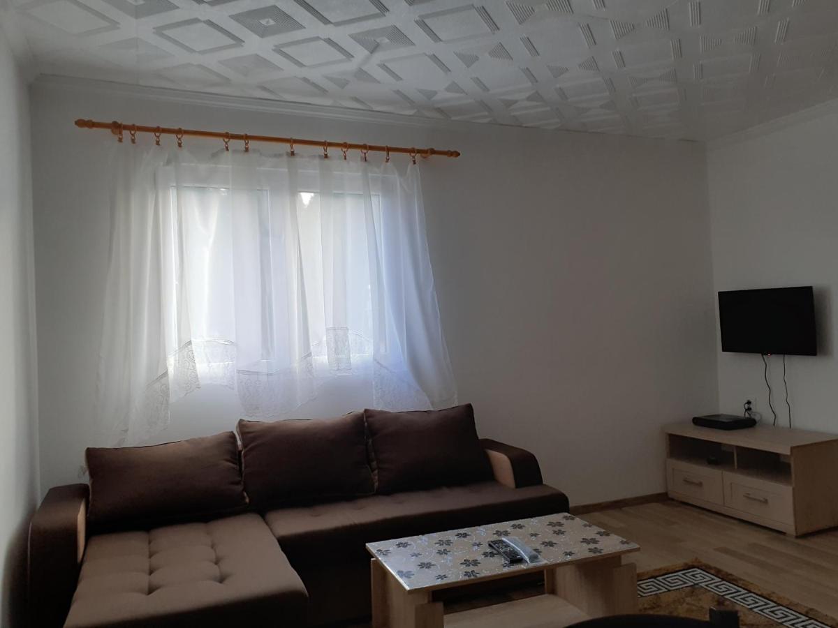 Apartmani Momcilo ชาเบลียค ภายนอก รูปภาพ