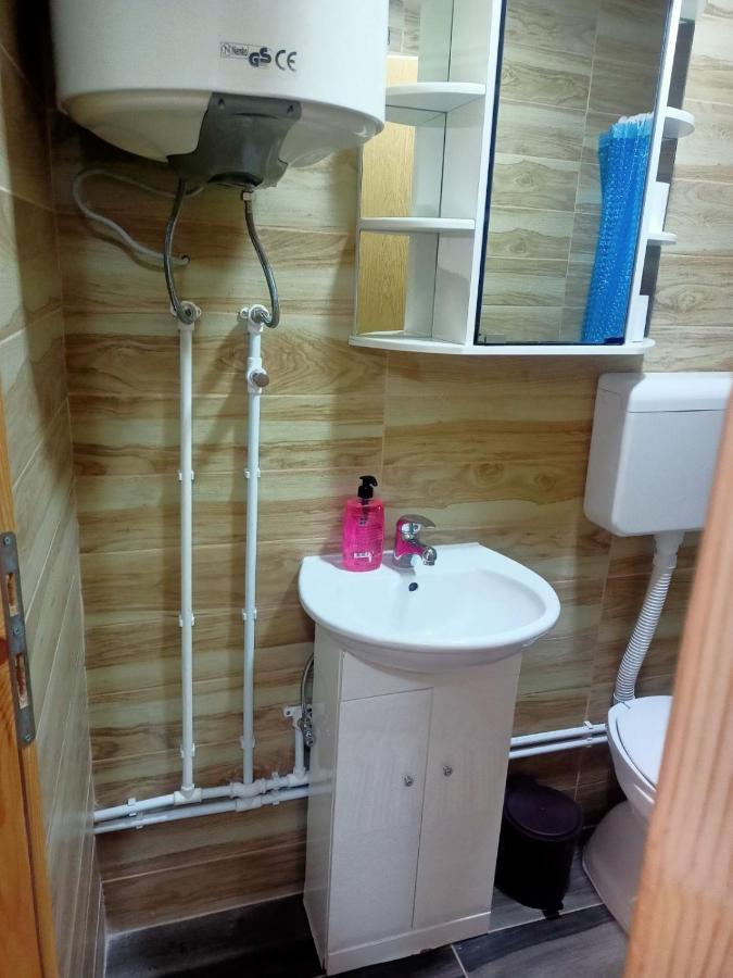 Apartmani Momcilo ชาเบลียค ภายนอก รูปภาพ