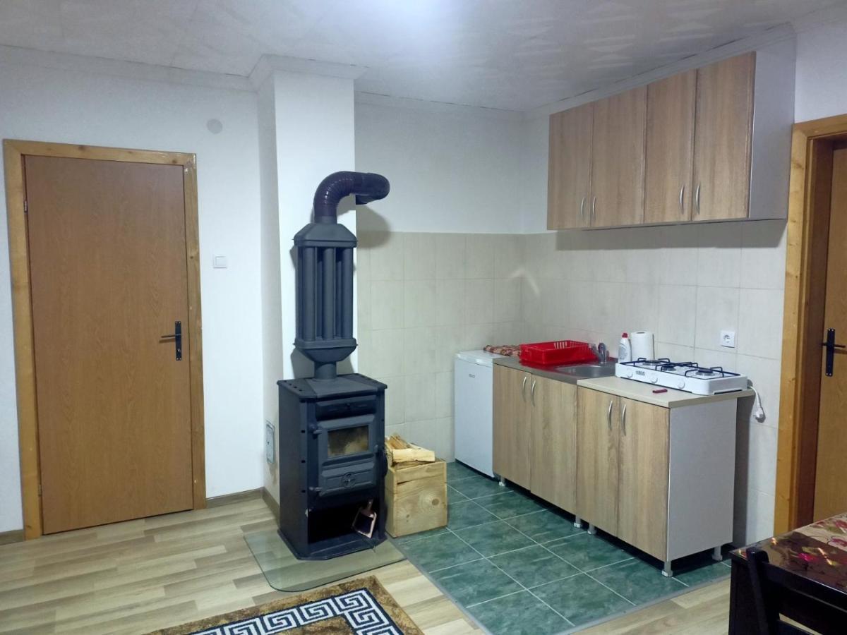 Apartmani Momcilo ชาเบลียค ภายนอก รูปภาพ